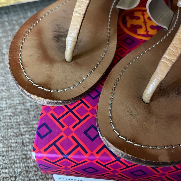 Women’s Tory Burch Moore Flat Thong Sandals Elba tumbled leather size 8 - Picture 3 of 10